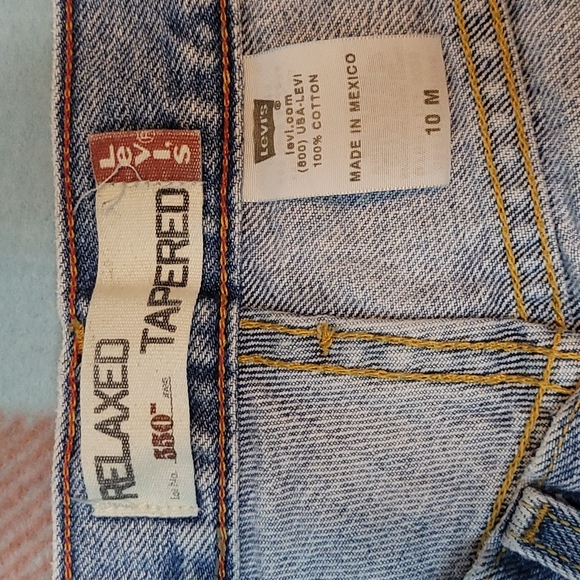 Levis 550 Relaxed Tapered Leg Size 10M Mom Jeans - Picture 8 of 9